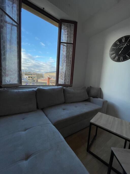 * Le Mistral De Chloe * Appartement Carcassonne Buitenkant foto