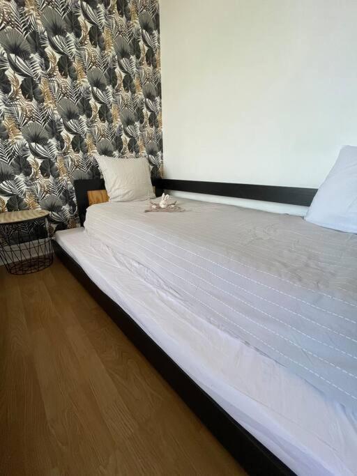 * Le Mistral De Chloe * Appartement Carcassonne Buitenkant foto