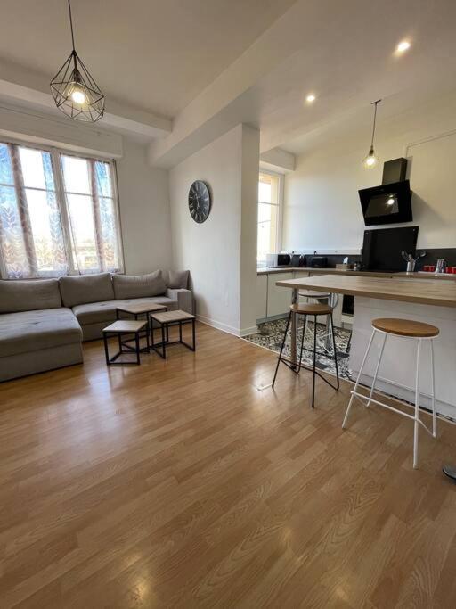 * Le Mistral De Chloe * Appartement Carcassonne Buitenkant foto